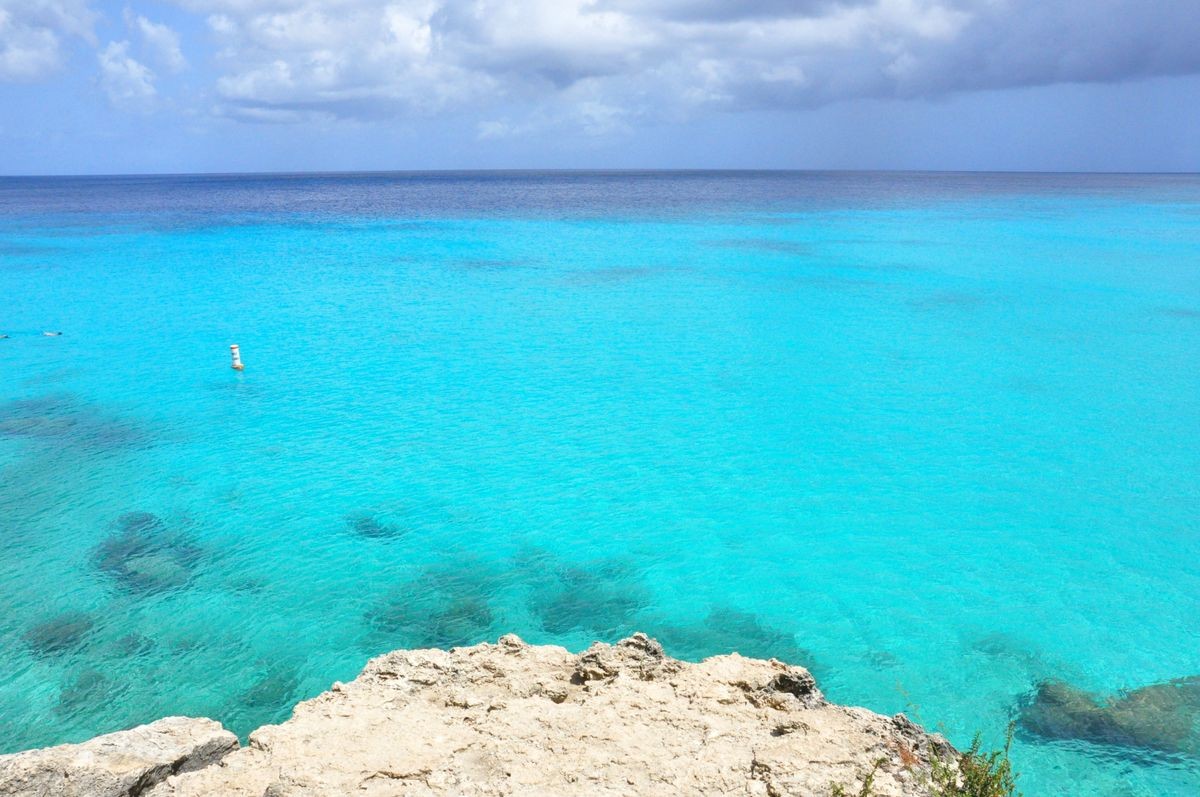 Caribbean turquoise sea in Curacao